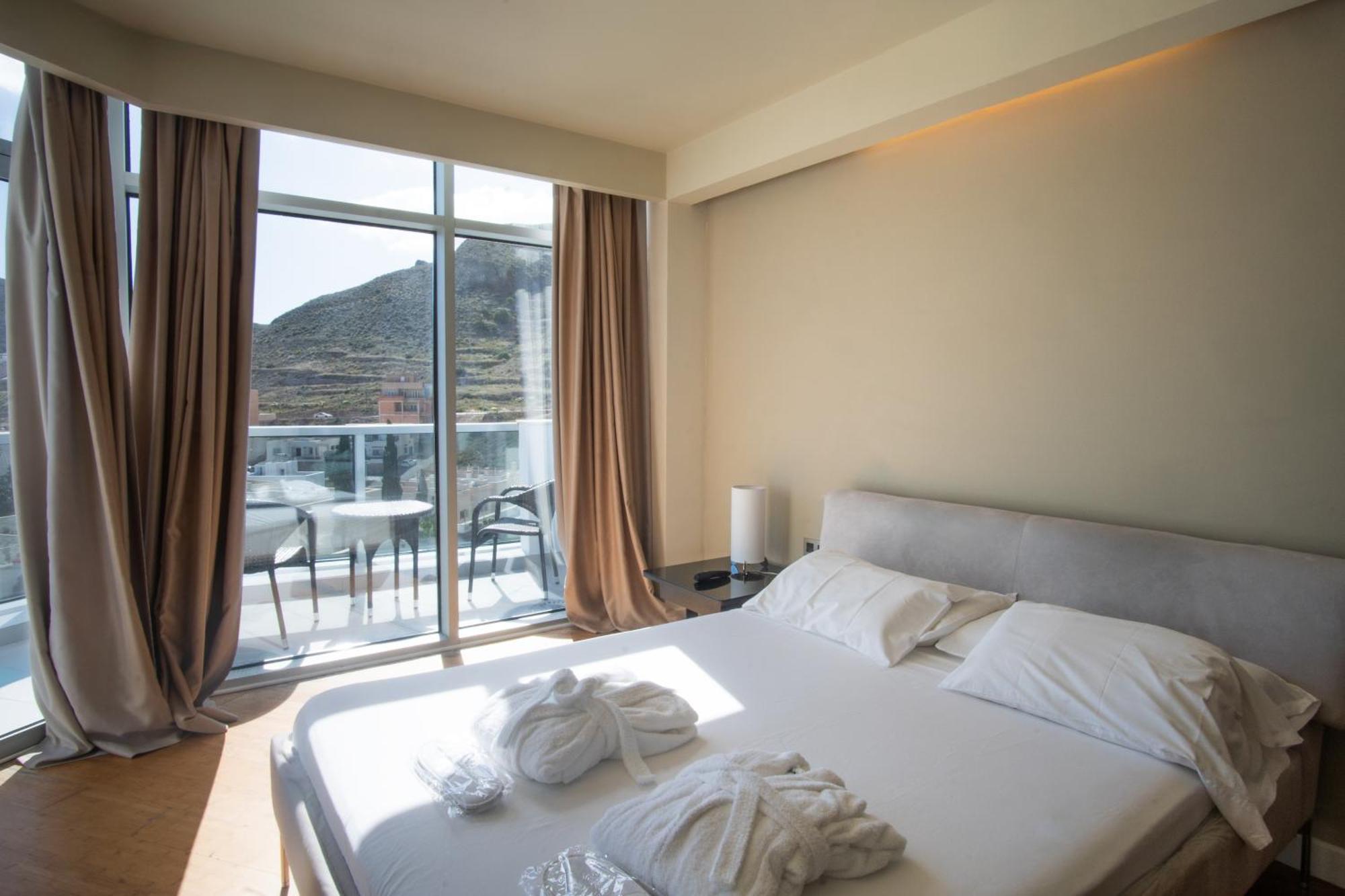 Cabo De Gata Hotel
